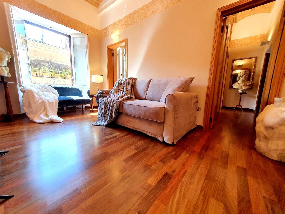 1878S By Aat- Luxury Historic House Piazza Di Spagna โรม ภายนอก รูปภาพ